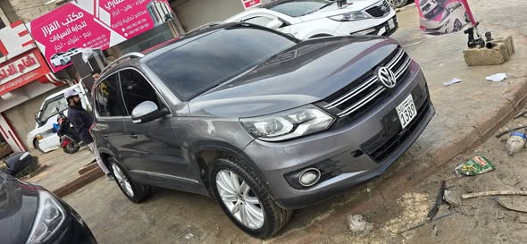 جيب فوكس فاكن 2012 - صورة 2