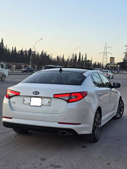 كيا اوبتما K5 2011 - صورة 2