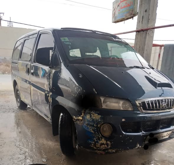 هيونداي ستاريكس 1999 - صورة 4