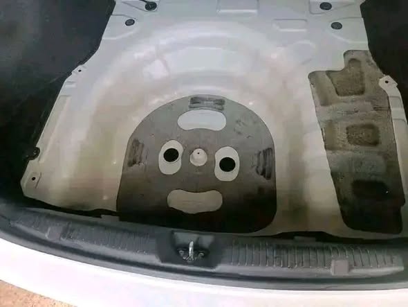 Hyundai افانتي 2012 - صورة 2