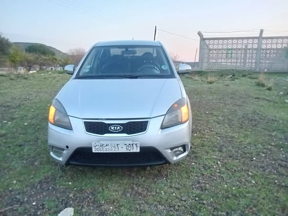 كيا ريو 2011 - صورة 4