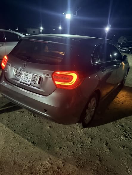 مرسيدس a180 2015 - صورة 3