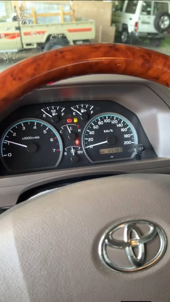 تويوتا شاص 2014 - صورة 3