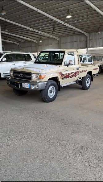 تويوتا شاص 2014 - صورة 4