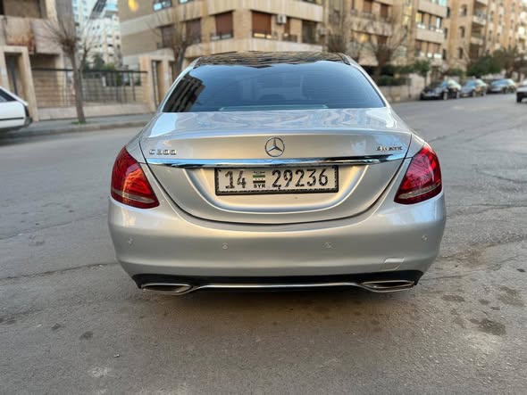 مرسيدس c300 2015 - صورة 4