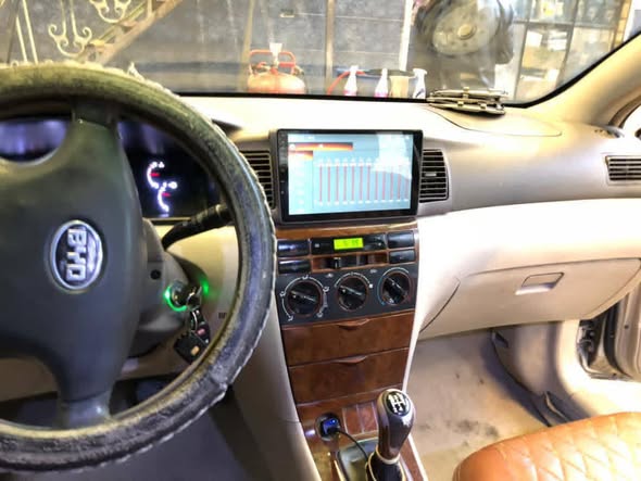 BYD Song 2011 - صورة 2