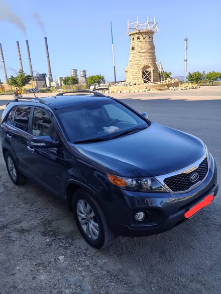 كيا سورينتو 2010 - صورة 2