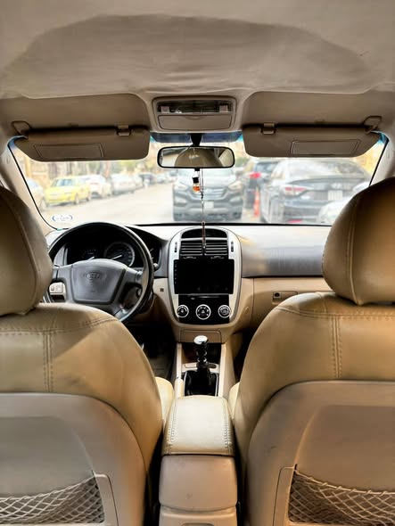 كيا سيراتو 2008 - صورة 2