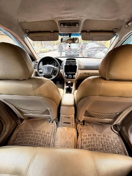 كيا سيراتو 2008 - صورة 3