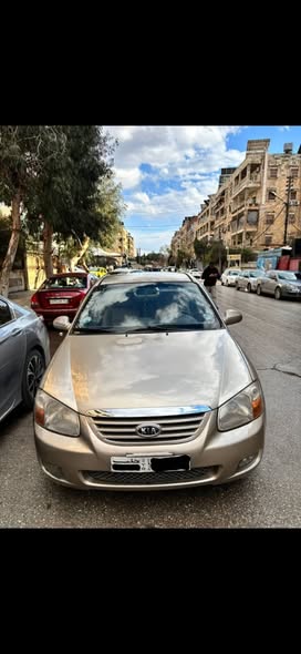 كيا سيراتو 2008 - صورة 4