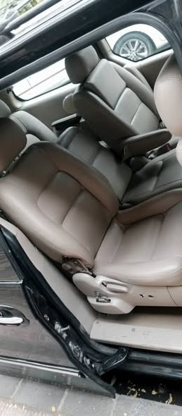 كيا كرنفال 2001 - صورة 4