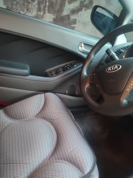 كيا فورتي 2018 - صورة 4