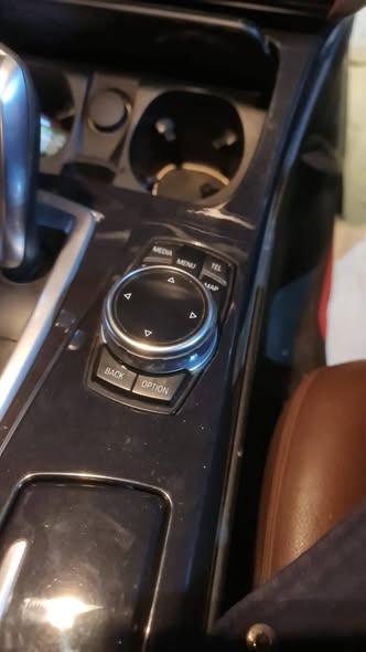 بي ام 520 2015 - صورة 1