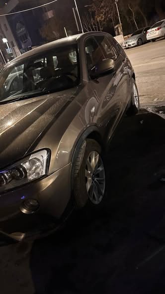 بي إم دبليو X3 2011 - صورة 2