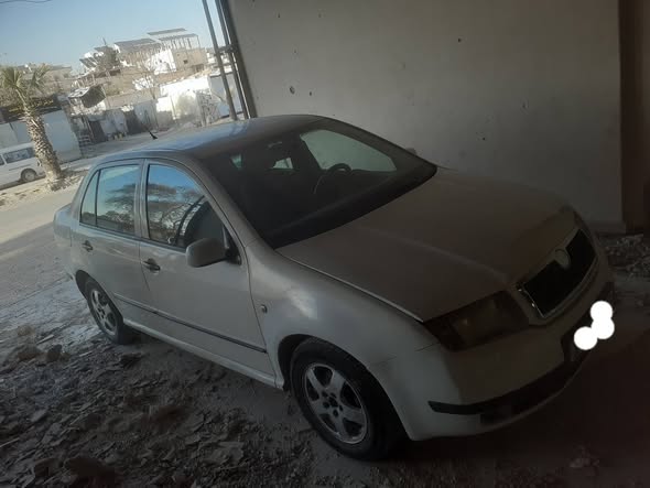 سكودا فابيا 2003 - صورة 2