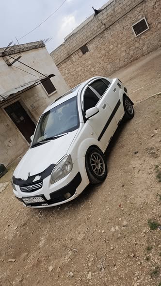 كيا ريو 2006 - صورة 2