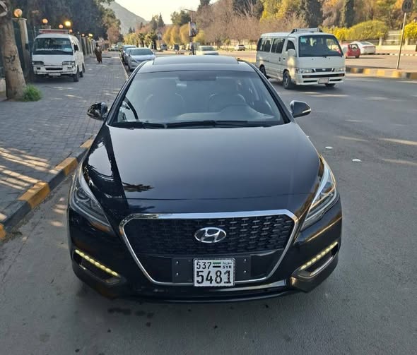 هيونداي سوناتا 2018 - صورة 1