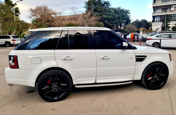 رانج روفر سبورت 2013 - صورة 4