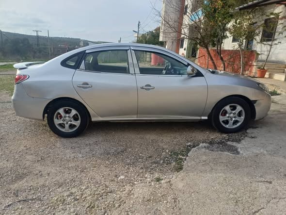 هيونداي النترا 2010 - صورة 3