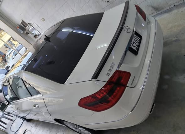 مرسيدس E300 2011 - صورة 3