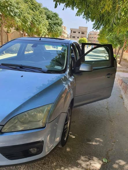 فورد فوكس 2006 - صورة 1