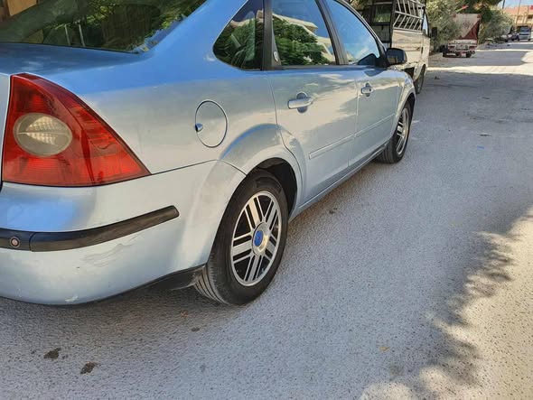 فورد فوكس 2006 - صورة 2