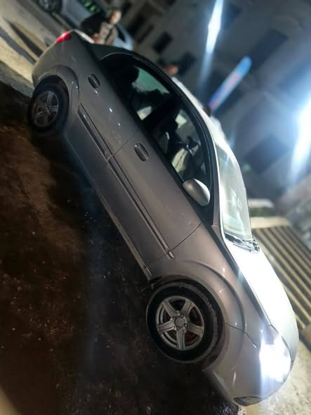 كيا ريو 2010 - صورة 2