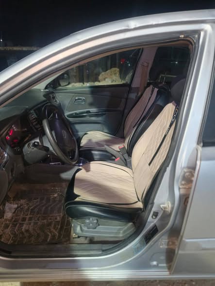 كيا ريو 2010 - صورة 5