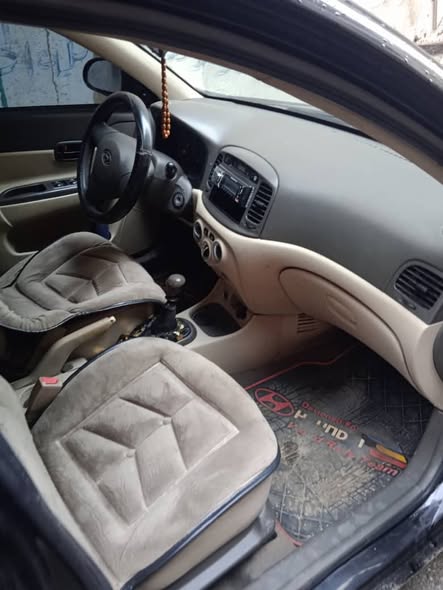 هيونداي فيرنا 2009 - صورة 2