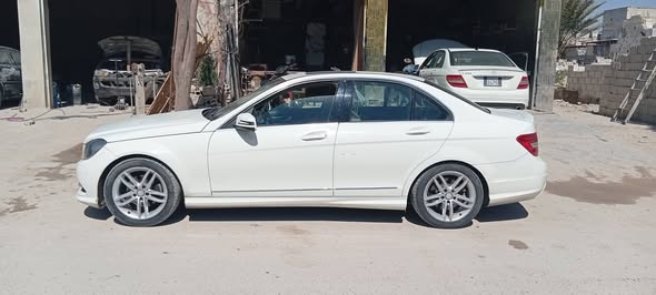 مرسيدس s250 2012 - صورة 2