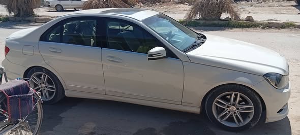 مرسيدس s250 2012 - صورة 3