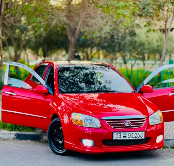 كيا سيراتو 2007 - صورة 2