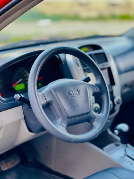 كيا سيراتو 2007 - صورة 5