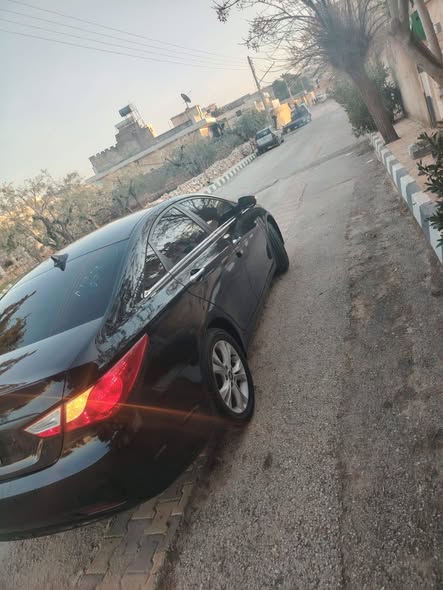 هيونداي سوناتا 2010 - صورة 3