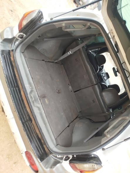 هيونداي سانتافيه 2001 - صورة 5