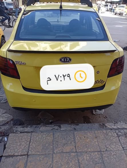 كيا ريو 2011 - صورة 1