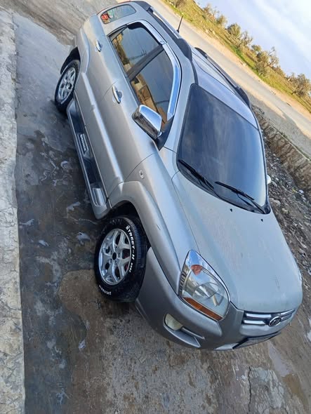 كيا سبورتاج 2005 - صورة 1