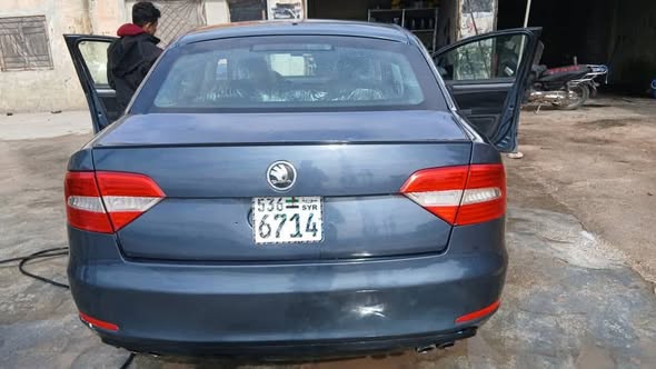 سكودا سوبر بي 2015 - صورة 2