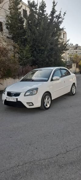 كيا ريو 2012 - صورة 1