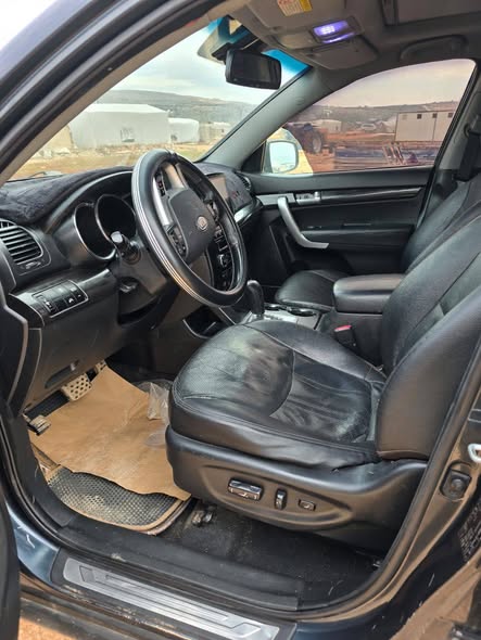 كيا سورينتو 2011 - صورة 5