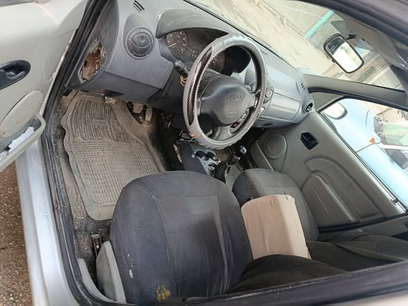 داسيا لوغان 2007 - صورة 4