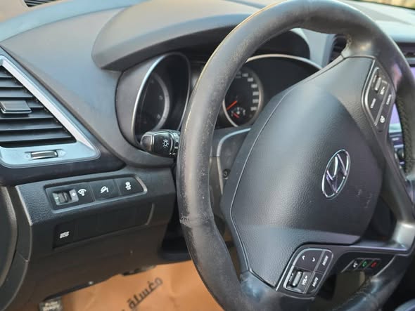 هيونداي سانتافي 2015 - صورة 2