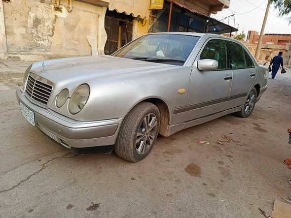 مرسيدس 290 2001 - صورة 2