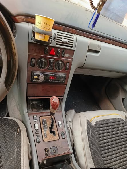 مرسيدس 290 2001 - صورة 3