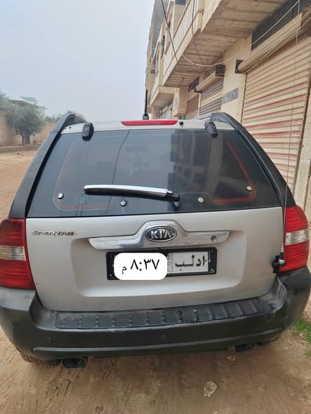 كيا سبورتاج 2005 - صورة 2