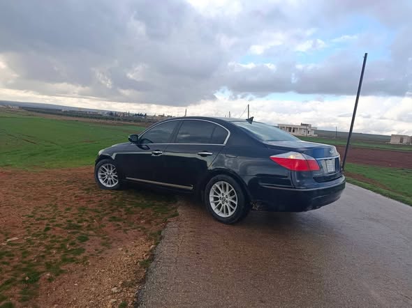 هونداي جينيسيس 2009 - صورة 2