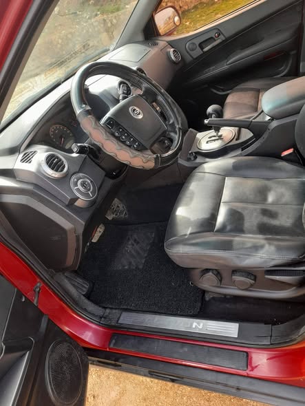 سونغ يونغ Song 2011 - صورة 5