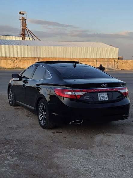 هيونداي غراندور (أزيرا) 2011 - صورة 2