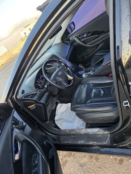 هيونداي غراندور (أزيرا) 2011 - صورة 3