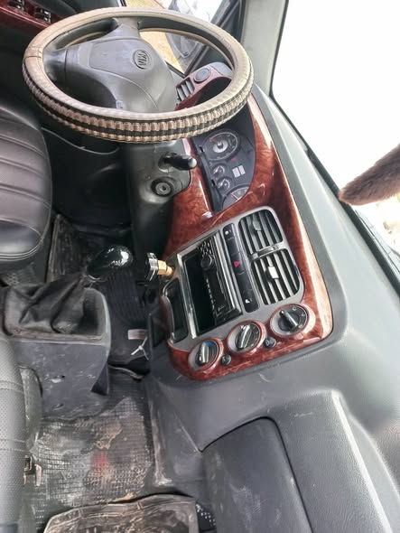 كيا بانكو 2006 - صورة 3